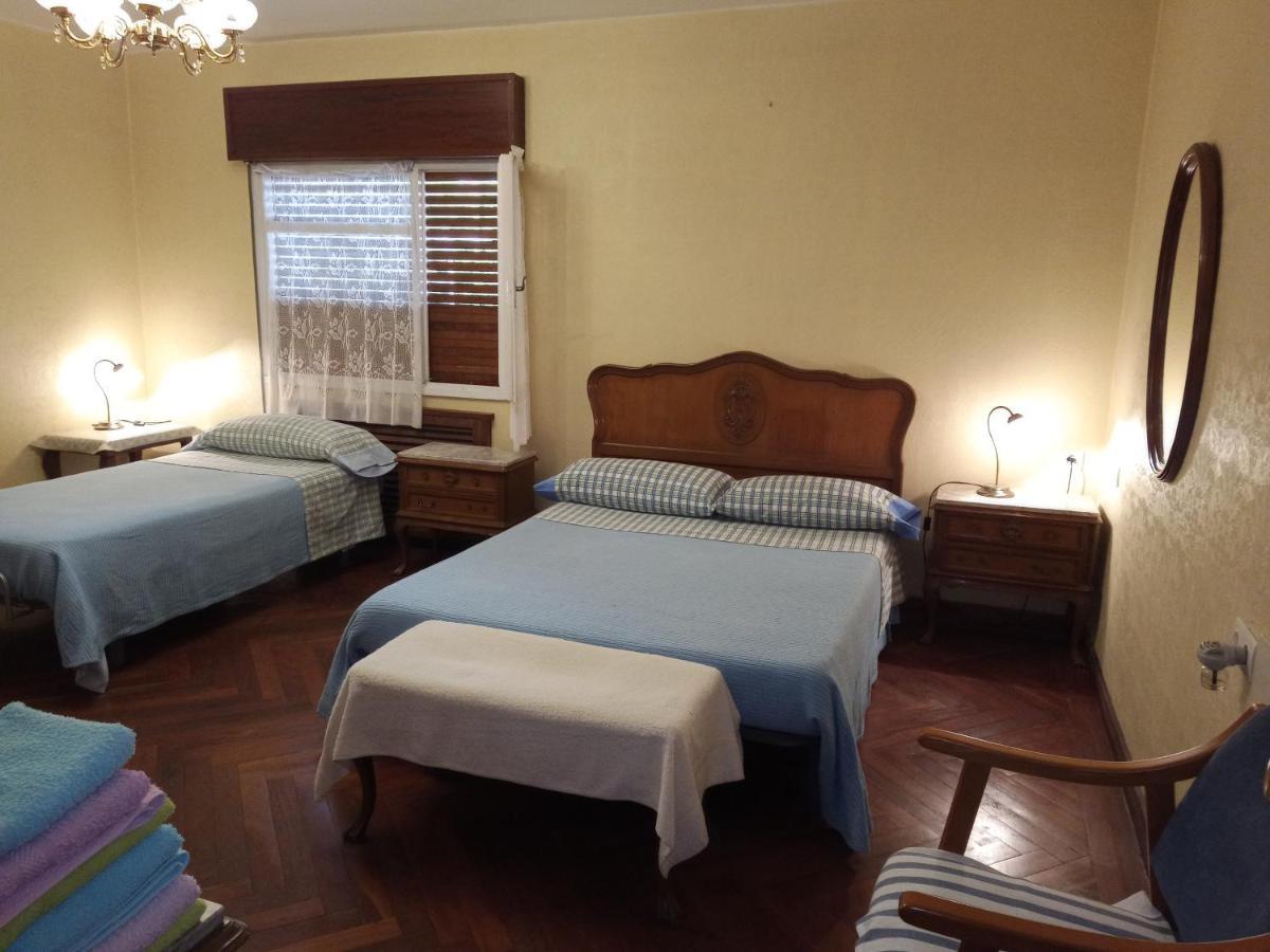 Pension Los Pinos Хихон Экстерьер фото
