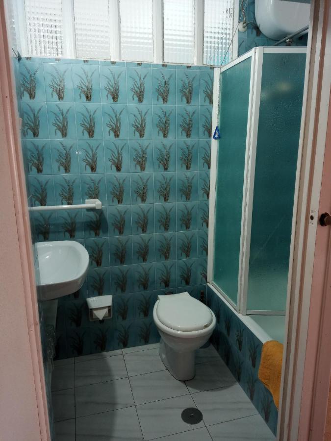 Pension Los Pinos Хихон Экстерьер фото