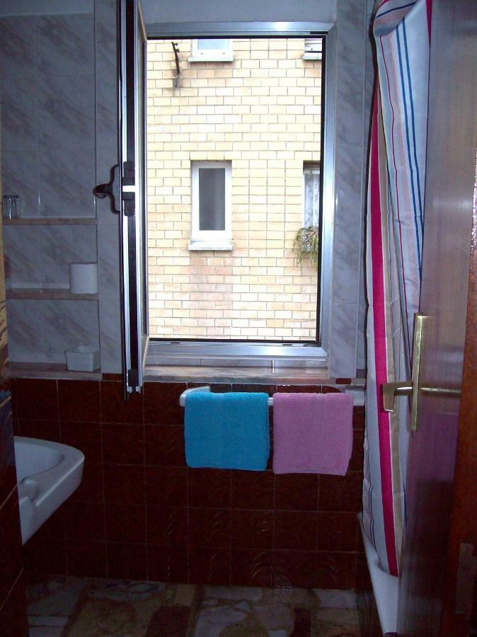 Pension Los Pinos Хихон Экстерьер фото